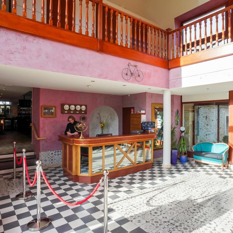 Auberge Du Manet Montigny-le-Bretonneux Eksteriør billede